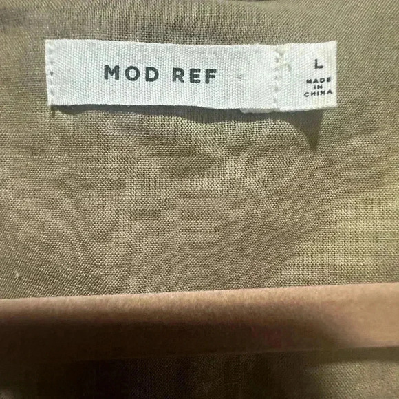 Mod Ref Faux Wrap Linen Blend Top Size Large NWOT - Picture 3 of 3